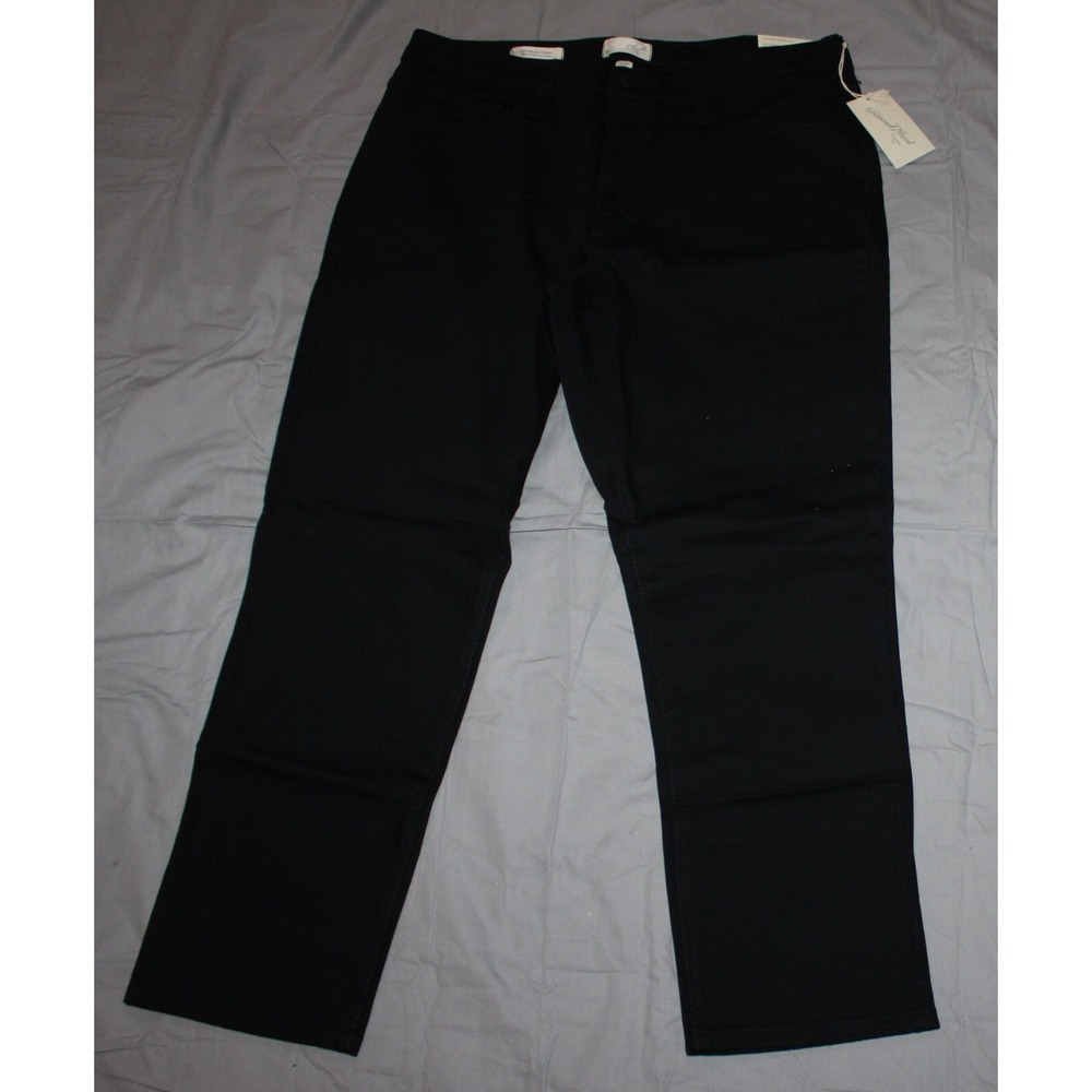 Universal Thread Women's Size 16 Black High Rise Straight Stretch Jeans